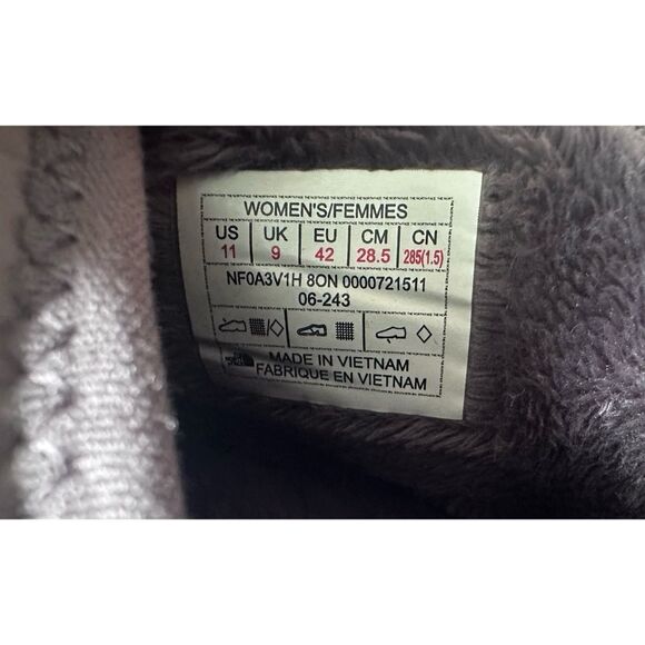 THE NORTH FACE Women's Thermoball Insulated Traction Mule V Shoe, SZ 11 - Picture 9 of 10